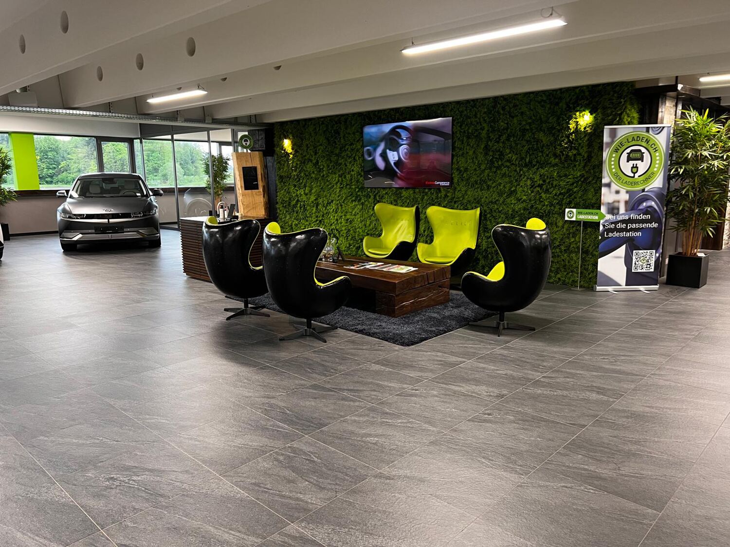 Einzigartiger<br>Showroom